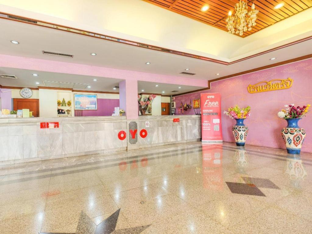 Oyo 565 Trang Hotel Exteriér fotografie