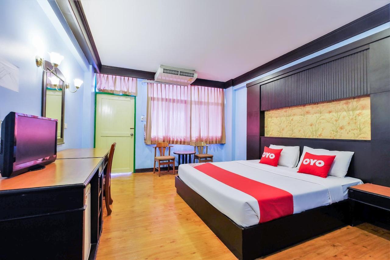 Oyo 565 Trang Hotel Exteriér fotografie
